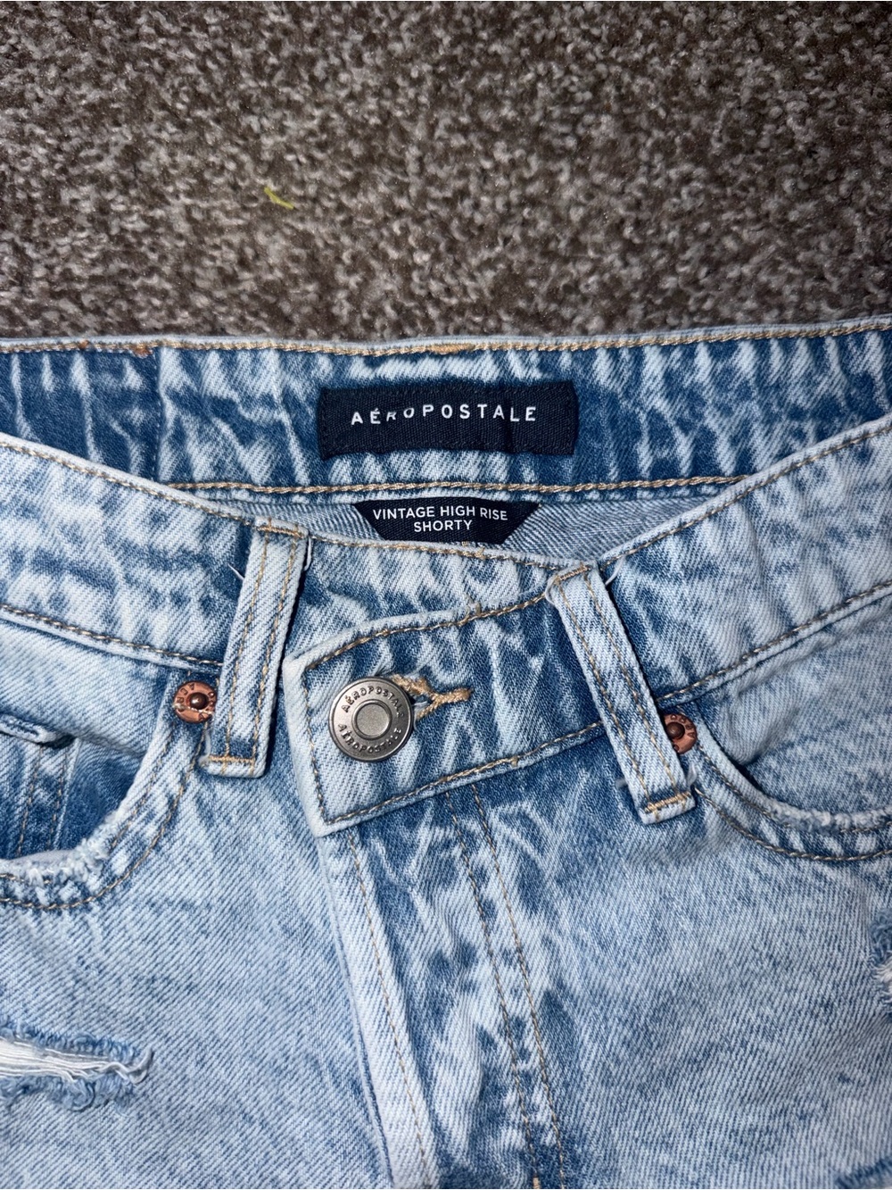 Aeropostale Faded Blue Distressed High-Rise Denim Shorts - Picture 2 of 4